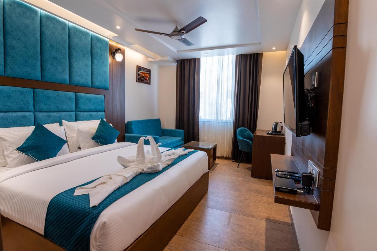 Hotel Vivaan Regency ハリドワール エクステリア 写真
